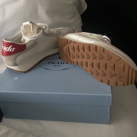 Prada running shoe - Picture 8 of 10